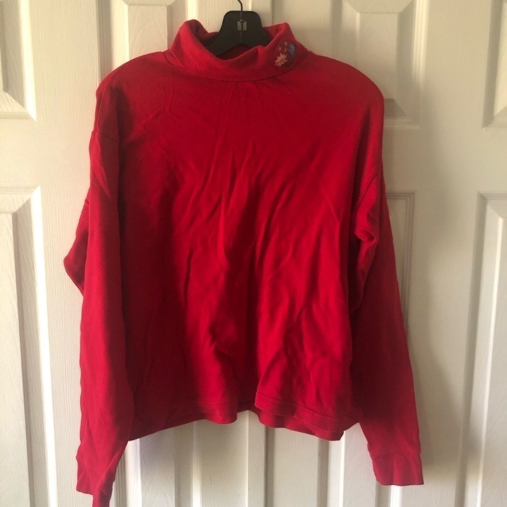 Medalist red long sleeve turtleneck w/ flowers L
